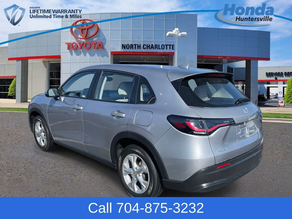 Used 2023 Honda HR-V LX image 7