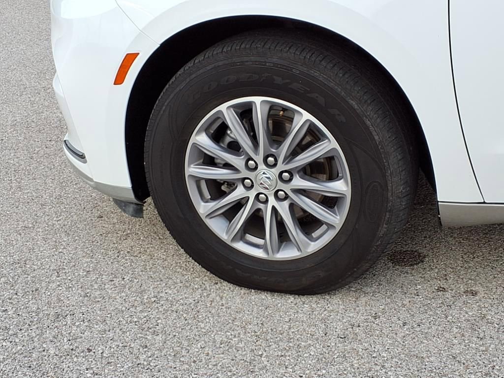 Used 2024 Buick Enclave Premium image 24