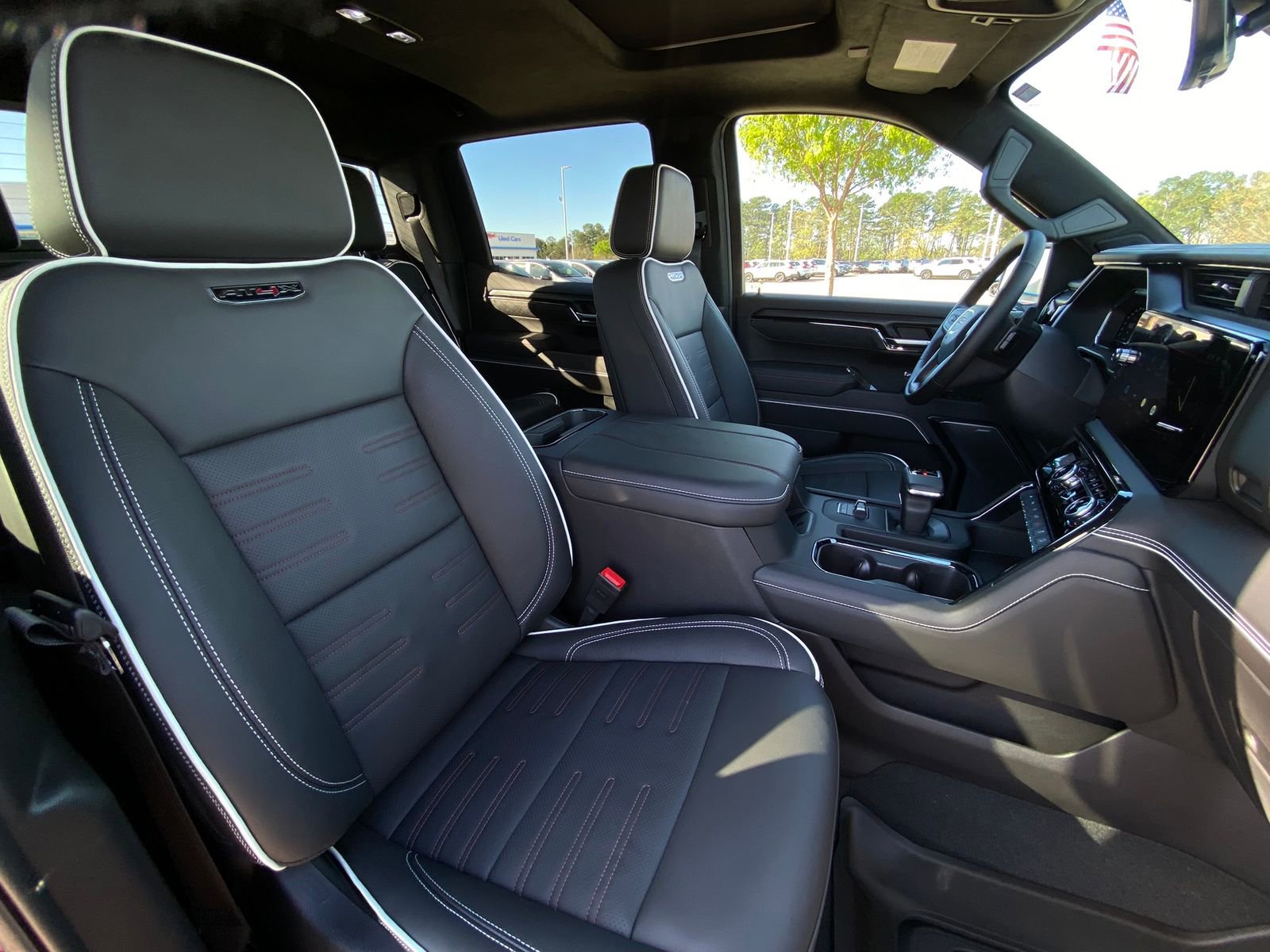 Used 2024 GMC Sierra 1500 AT4X image 15