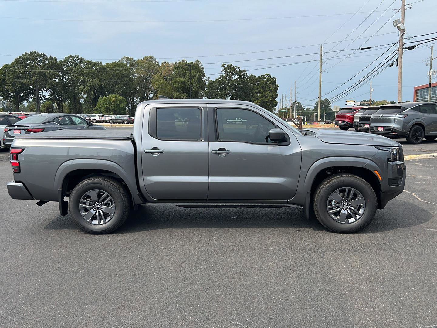 New 2026 Nissan Frontier SV w/ SV Convenience Package image 3