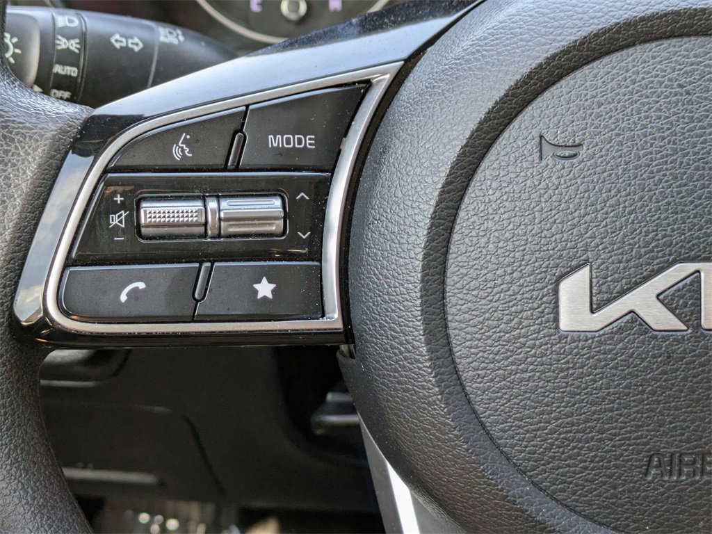 Used 2024 Kia Forte LXS image 20