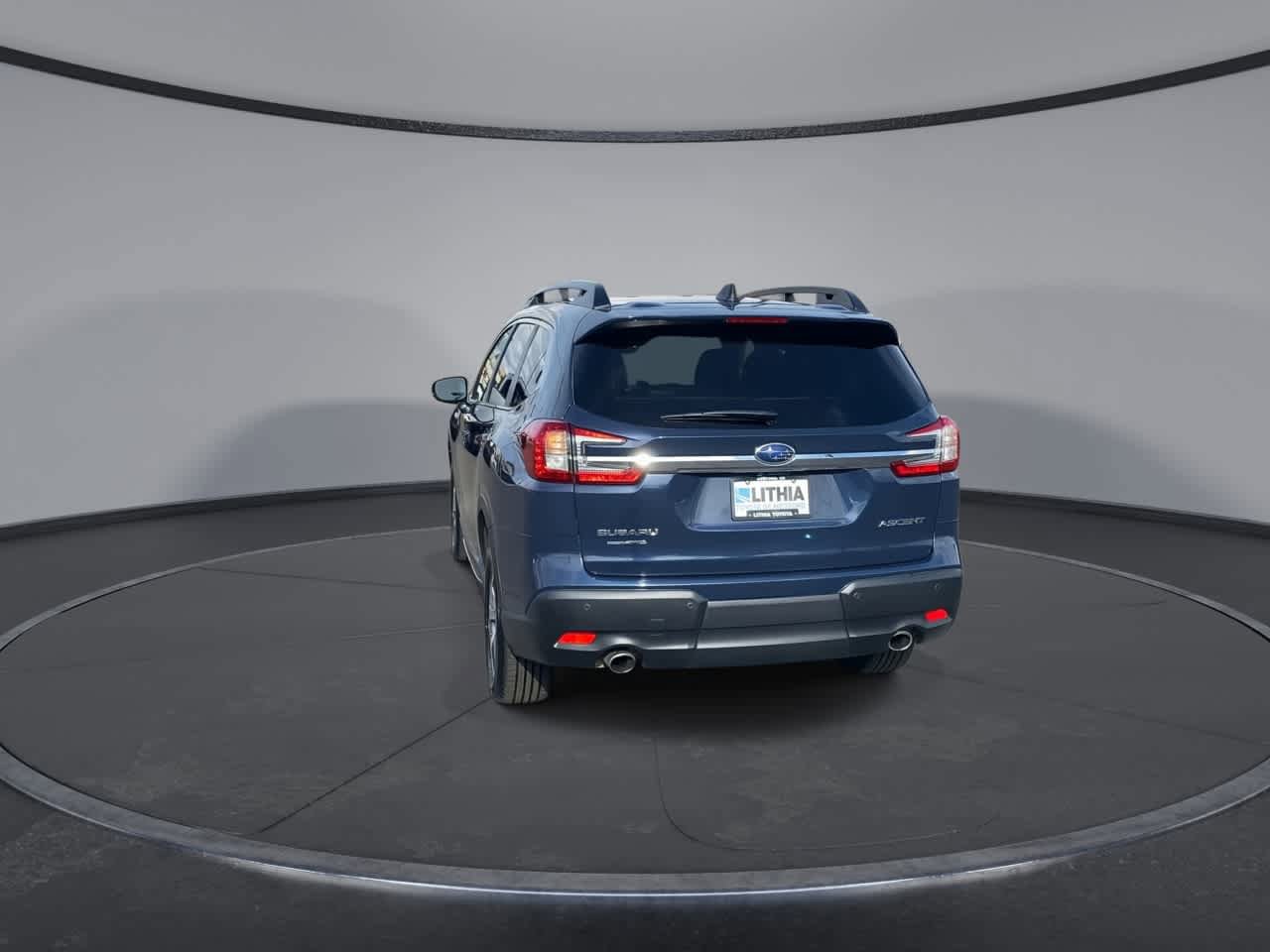 Used 2025 Subaru Ascent Premium image 7