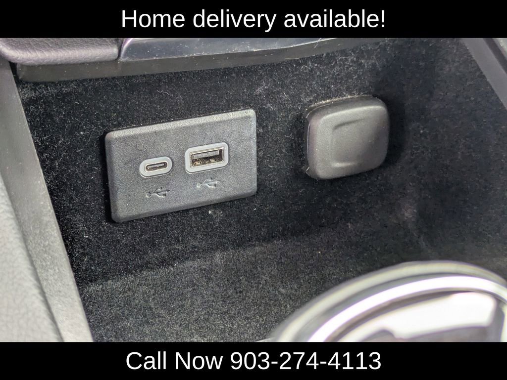 Used 2024 Cadillac XT4 Premium Luxury image 20