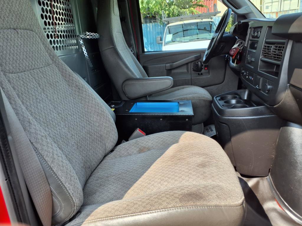 Used 2020 GMC Savana 3500 w/ Driver Convenience Package image 12