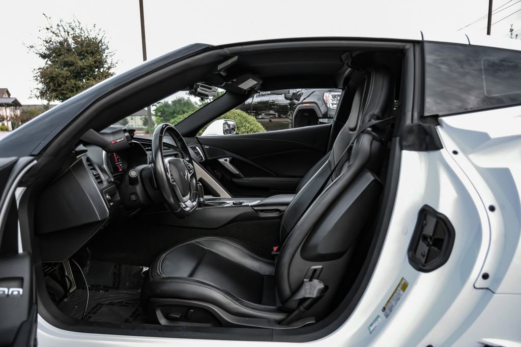 Used 2019 Chevrolet Corvette Grand Sport w/ Carbon Flash Badge Package image 30