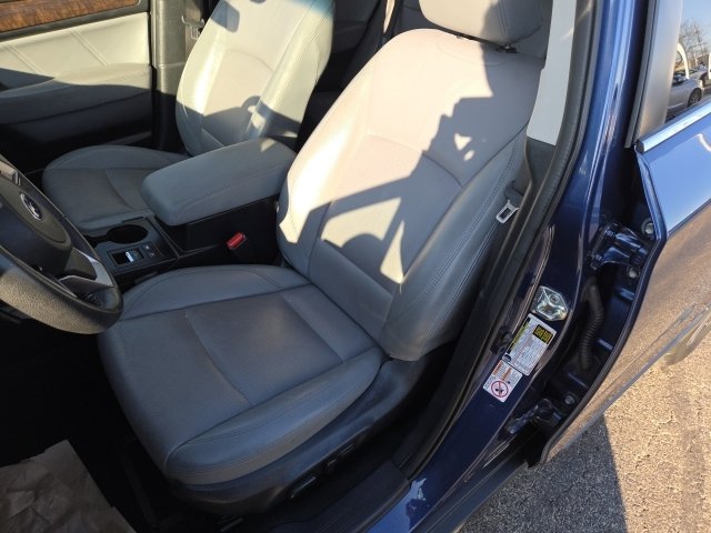 Used 2019 Subaru Outback 2.5i Limited image 16