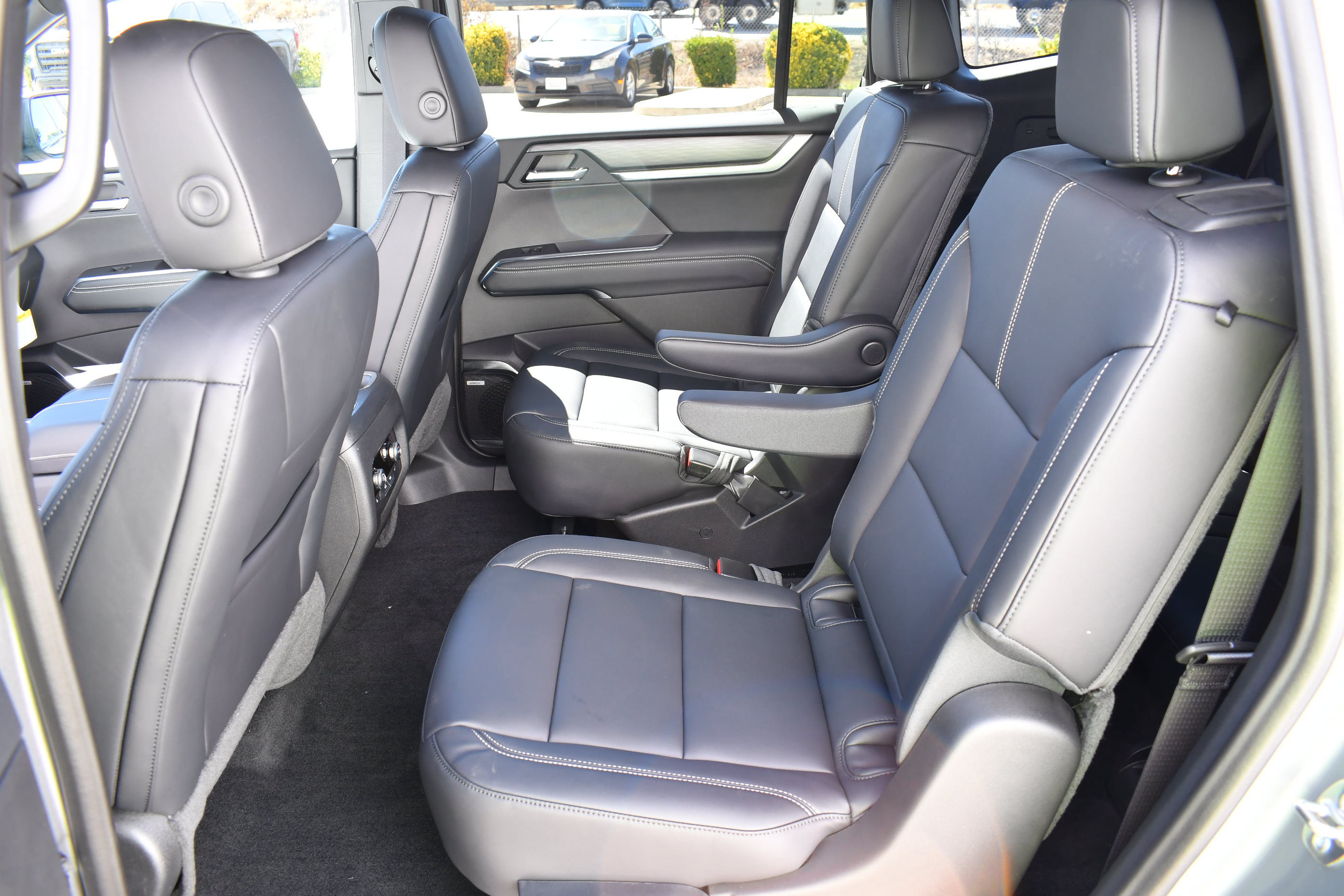 New 2027 GMC Acadia Elevation w/ Super Cruise Package FWD image 20