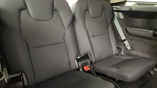 New 2026 Volvo XC90 B5 Core AWD/4WD image 31