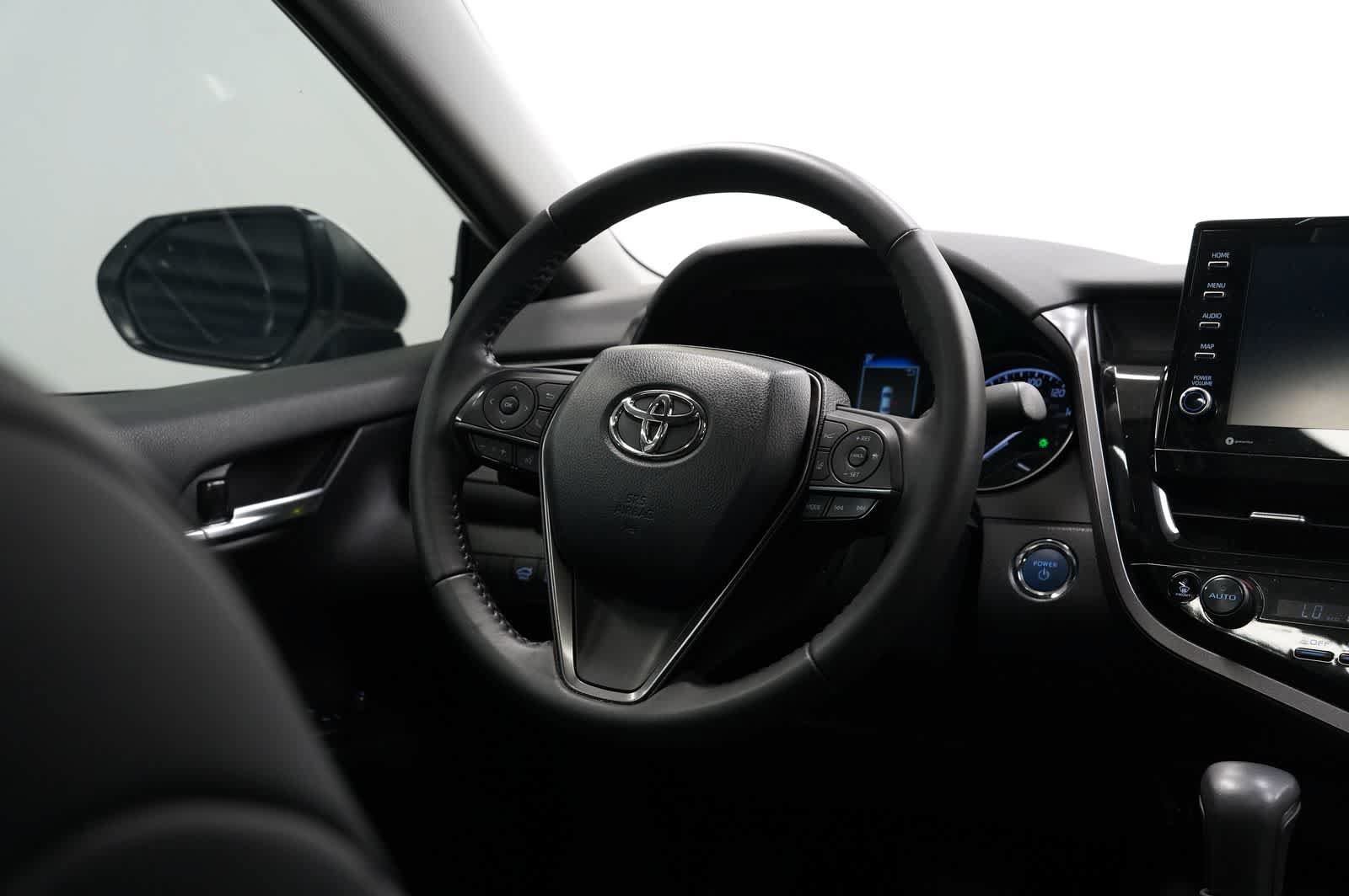 Used 2023 Toyota Camry SE w/ Audio Upgrade Package FWD image 15