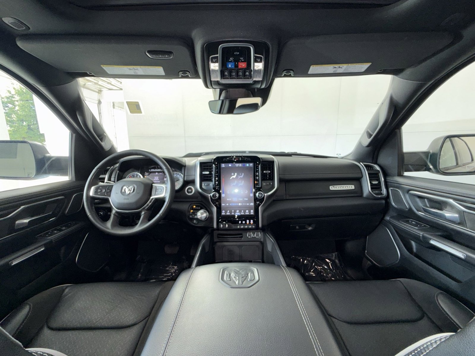 Used 2023 RAM 1500 Laramie image 23