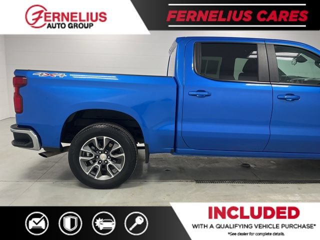 Used 2025 Chevrolet Silverado 1500 LT AWD/4WD image 9