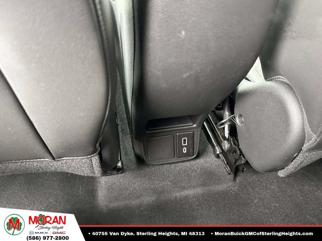 Certified 2024 Buick Encore GX Preferred FWD image 11