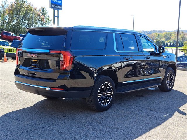 Used 2025 GMC Yukon XL Elevation image 5
