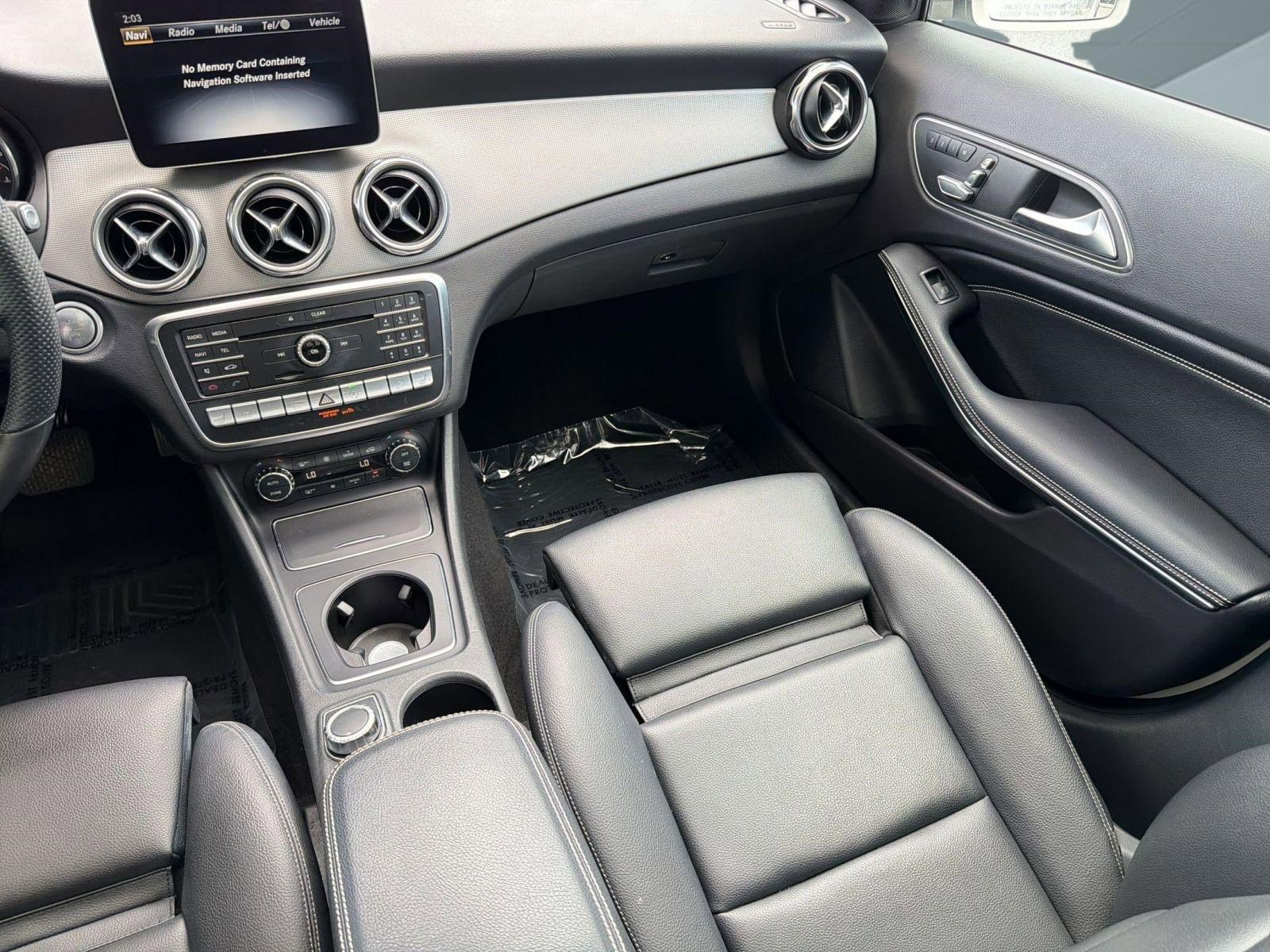 Used 2019 Mercedes-Benz GLA 250 4MATIC image 28