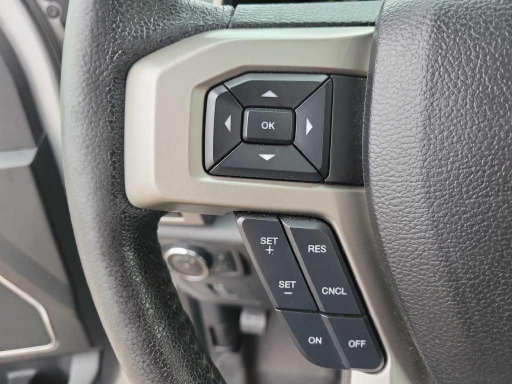 Used 2016 Ford F150 Lariat w/ Equipment Group 502A Luxury AWD/4WD image 24