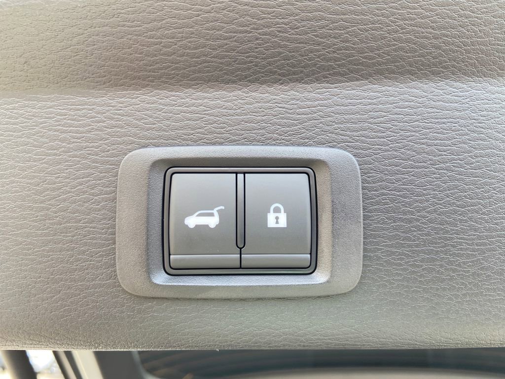 New 2026 Mitsubishi Outlander SE image 20