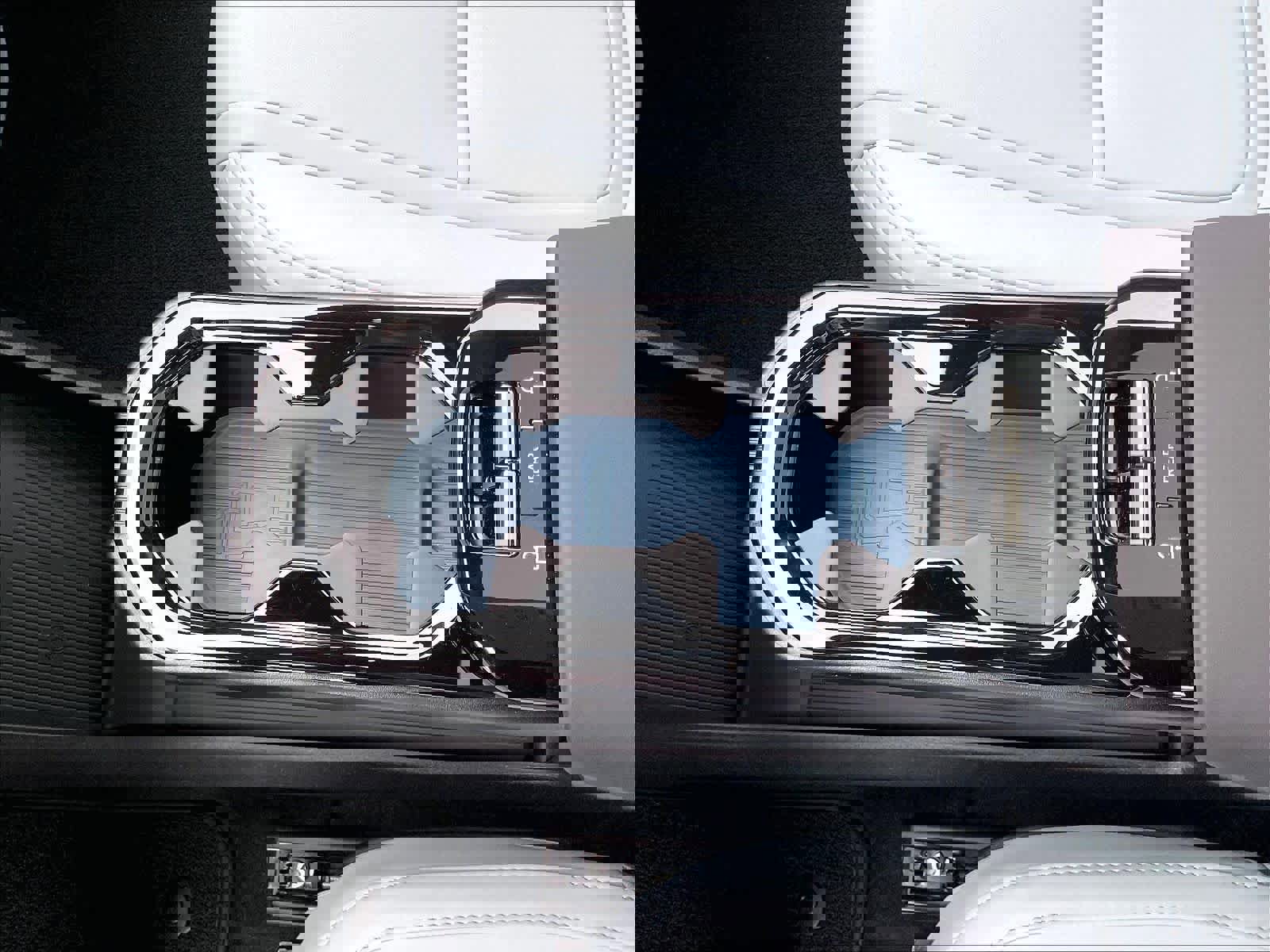 New 2025 Volvo EX30 Ultra w/ Protection Package Premier image 10