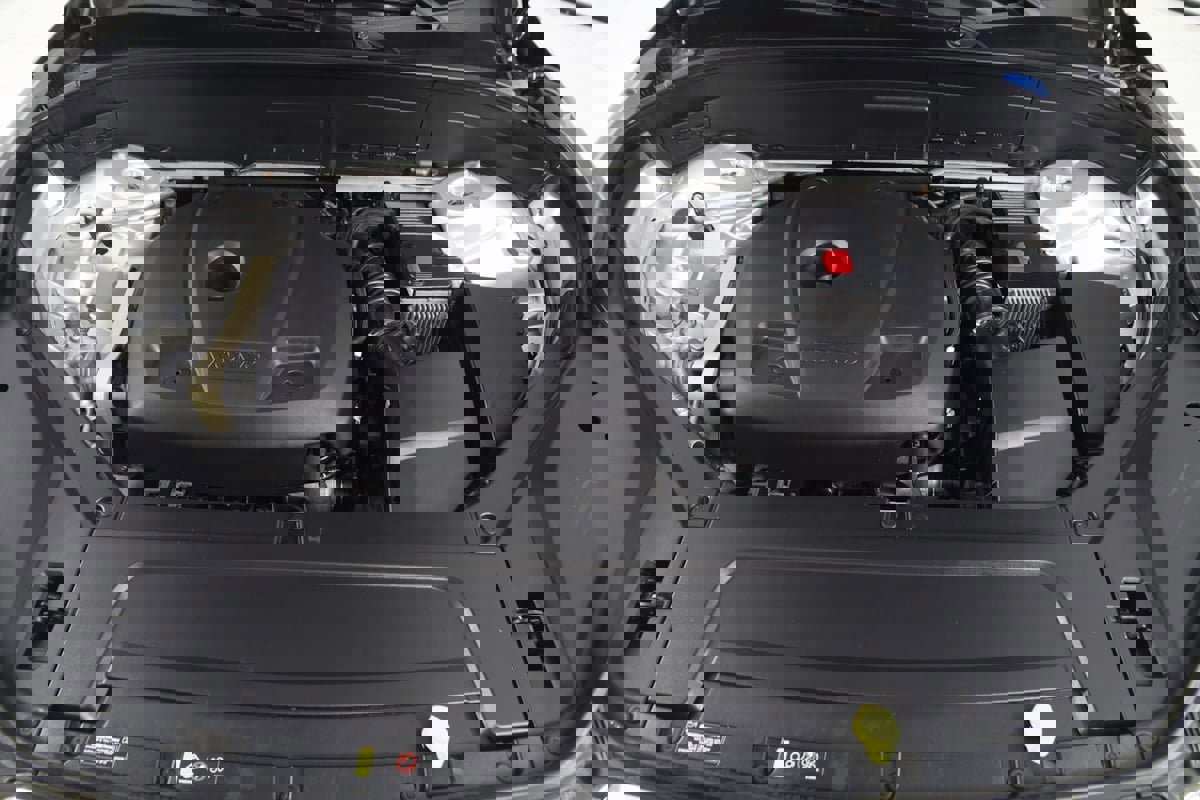 Used 2022 Volvo XC90 T6 Momentum w/ Climate Package image 62