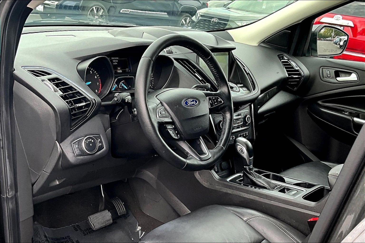 Used 2019 Ford Escape Titanium AWD/4WD image 13