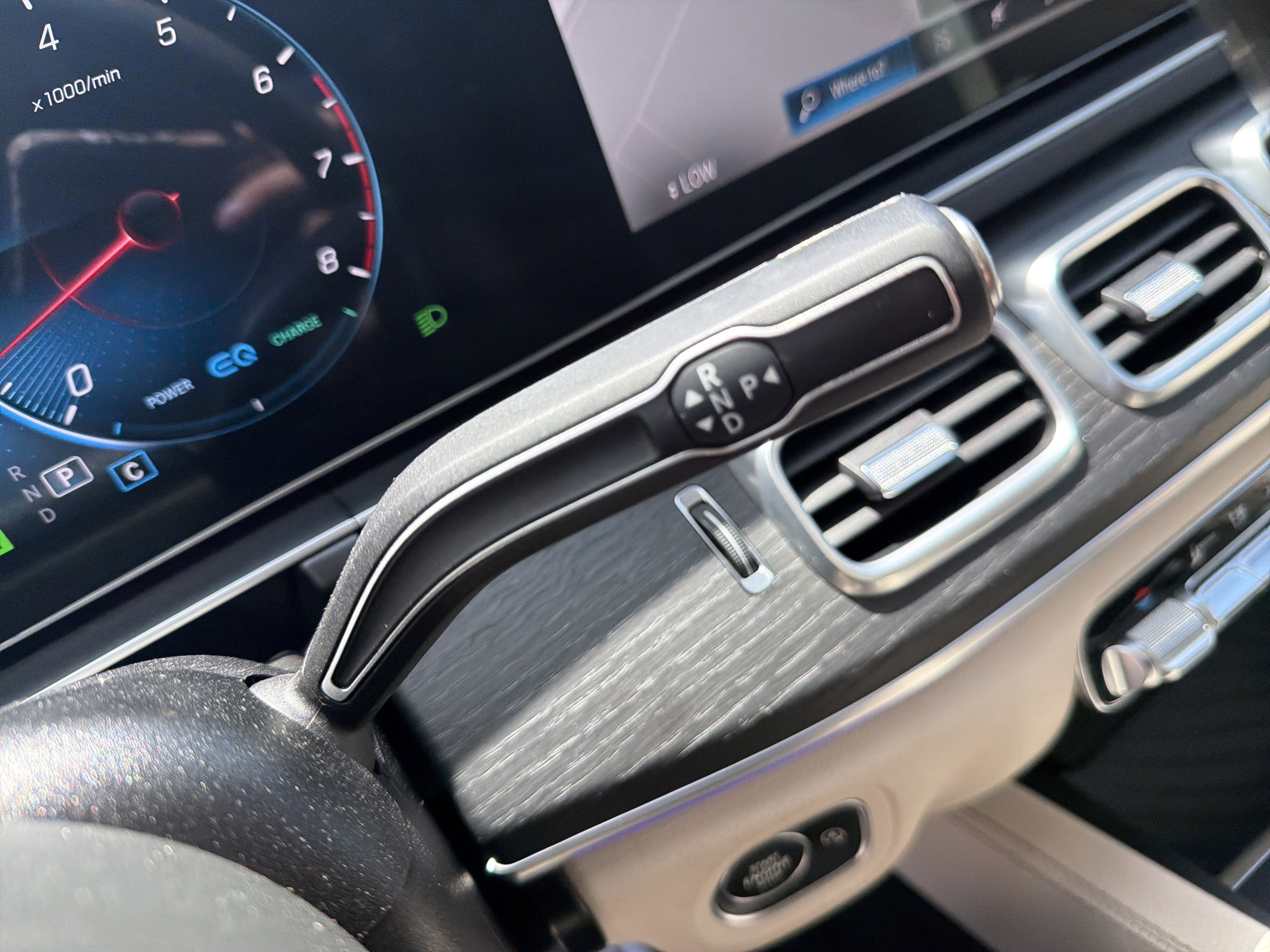 Used 2023 Mercedes-Benz GLS 450 4MATIC image 26