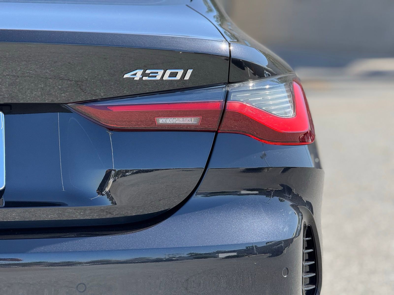 Used 2023 BMW 430i Coupe w/ Convenience Package image 13