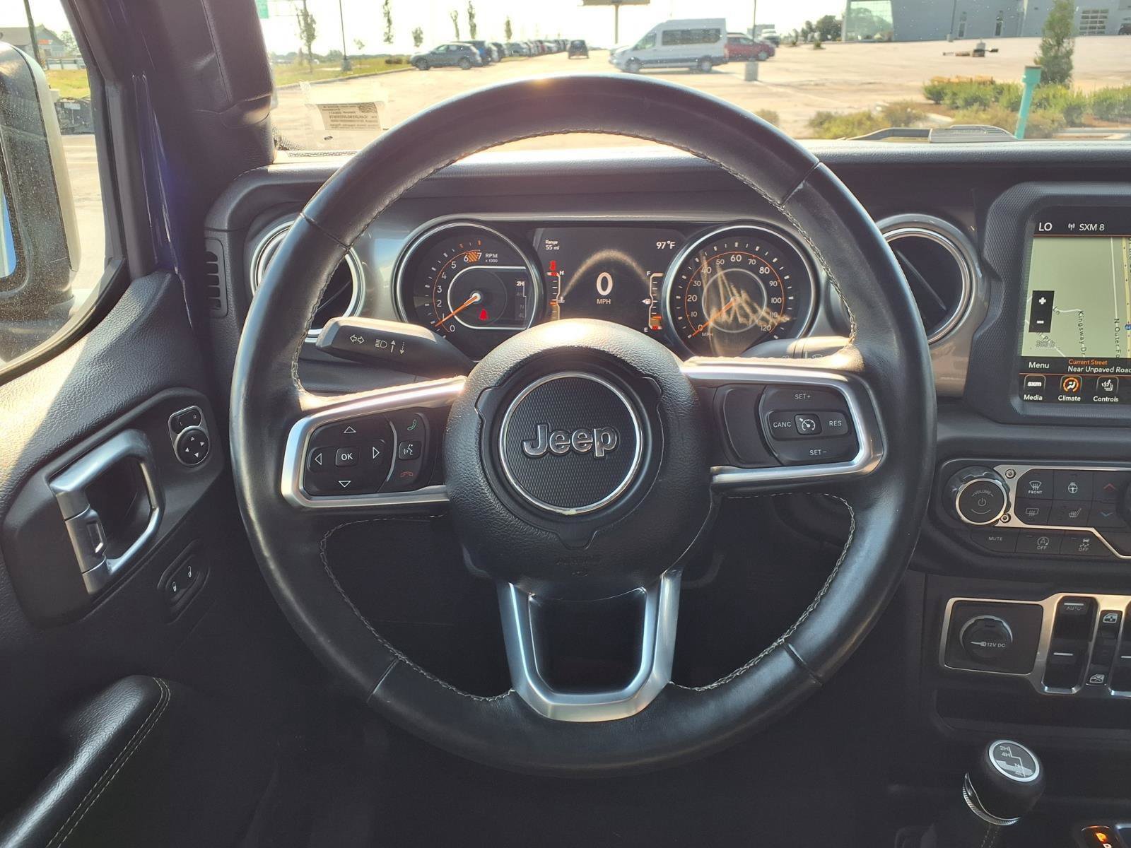 Used 2018 Jeep Wrangler Unlimited Sahara AWD/4WD image 13