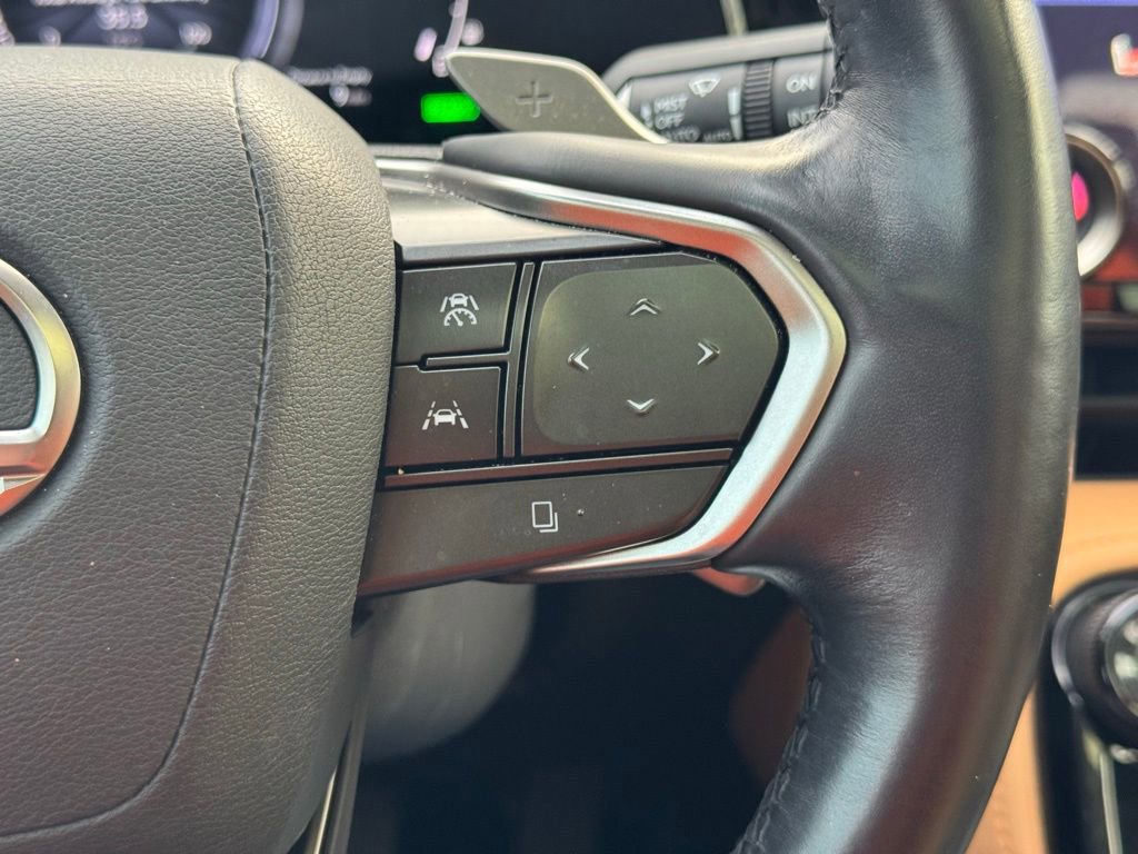 Used 2024 Lexus NX 300h AWD w/ Luxury Package image 34