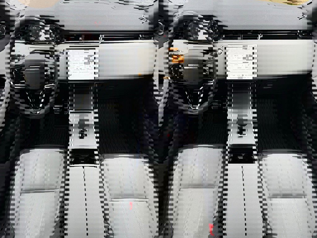 Certified 2026 Land Rover Range Rover Evoque Dynamic SE image 17
