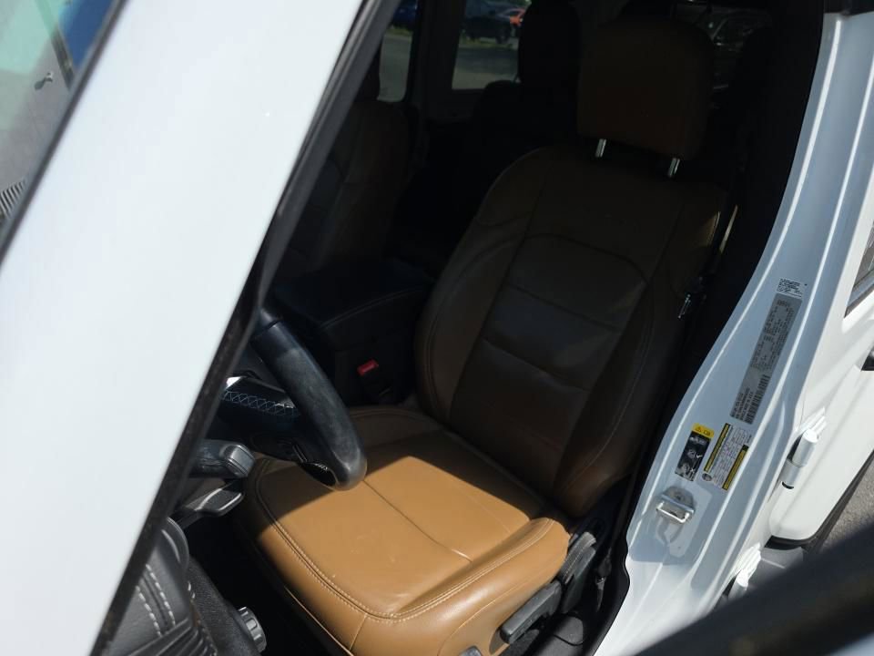 Used 2021 Jeep Wrangler Unlimited Sahara image 13