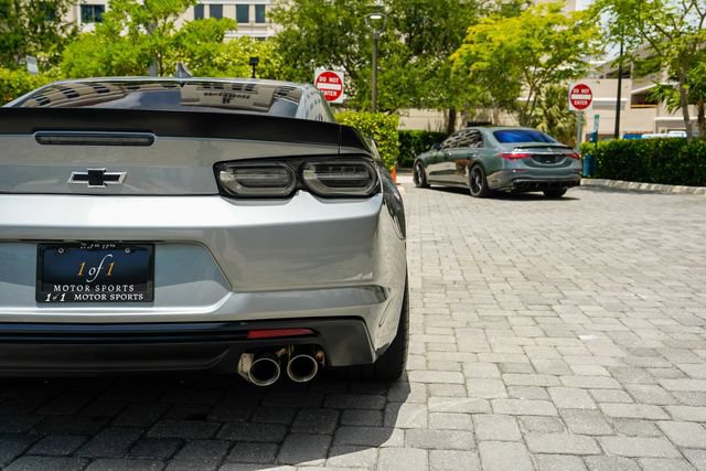 Used 2023 Chevrolet Camaro SS RWD image 26