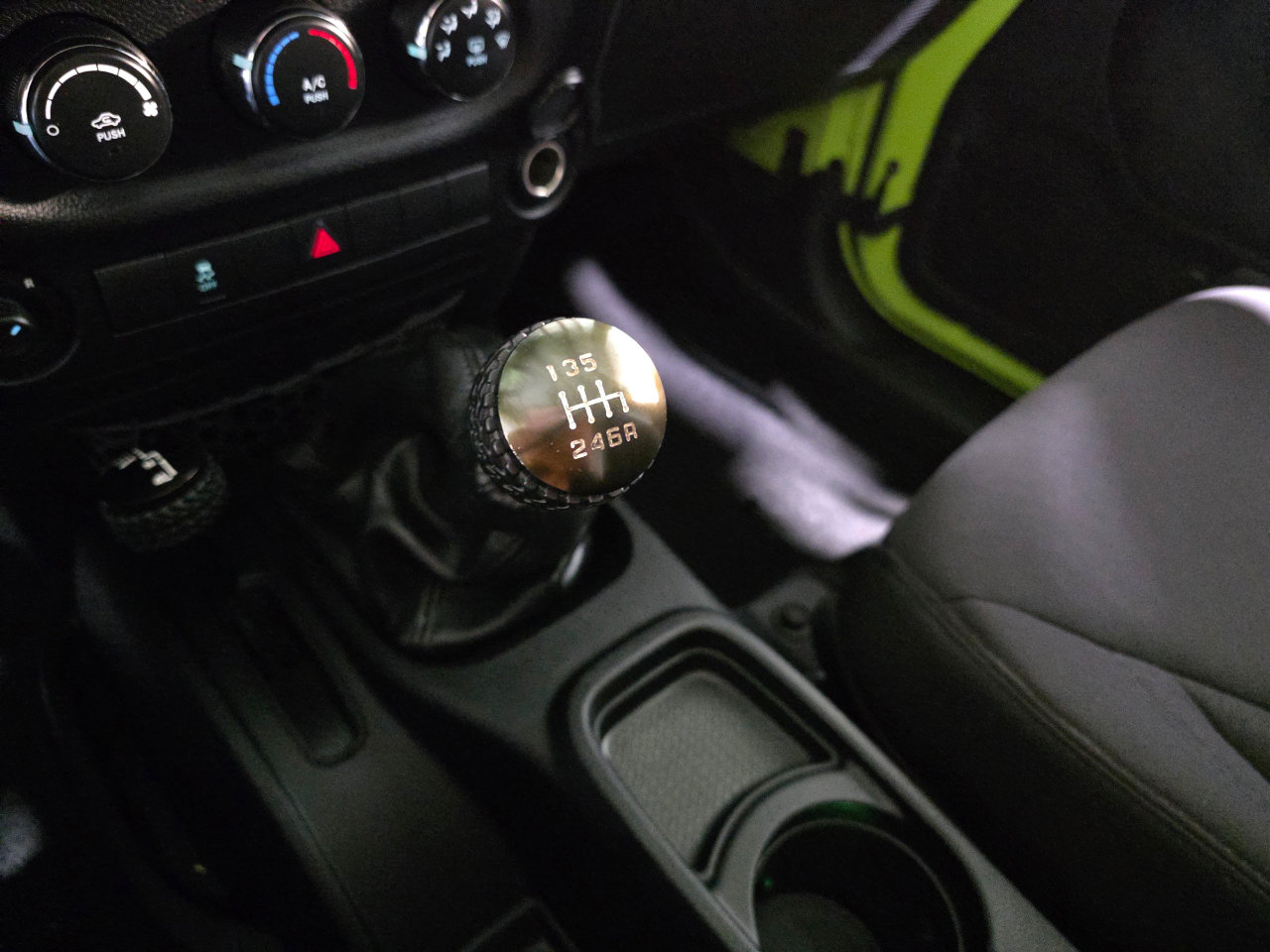 Used 2013 Jeep Wrangler Unlimited Sport image 32