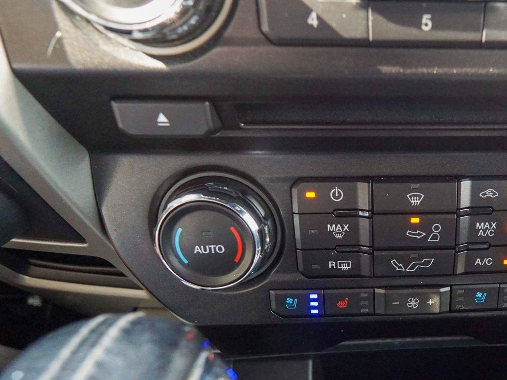 Used 2018 Ford F150 Lariat AWD/4WD image 34