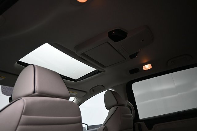 New 2027 Honda Odyssey Touring image 15
