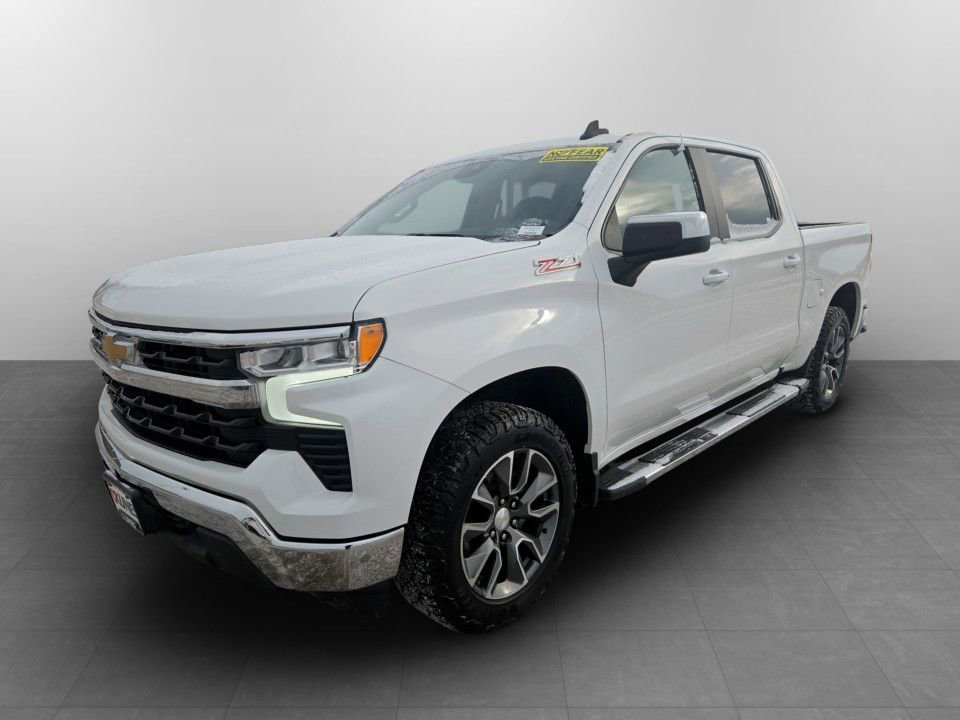 Used 2024 Chevrolet Silverado 1500 LT image 12