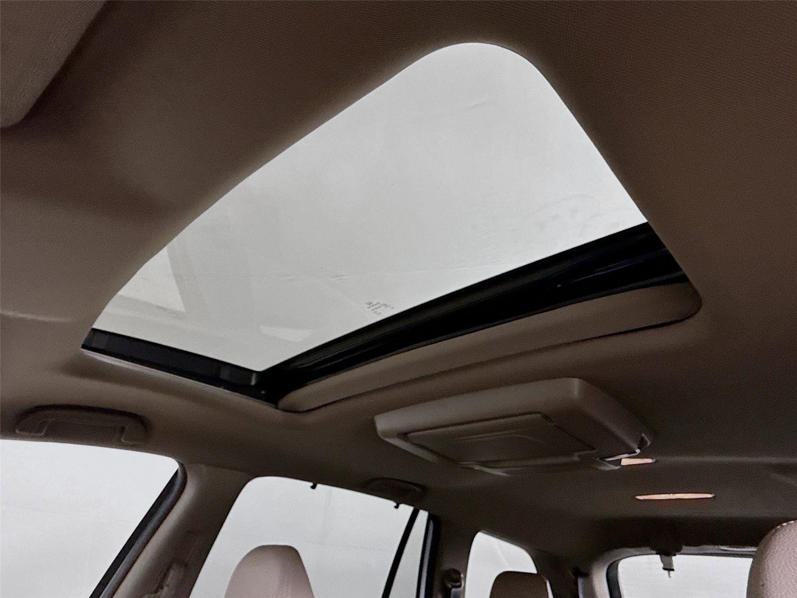 Used 2022 Honda Pilot Touring image 17