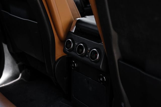 Used 2019 Land Rover Discovery HSE Luxury AWD/4WD image 54