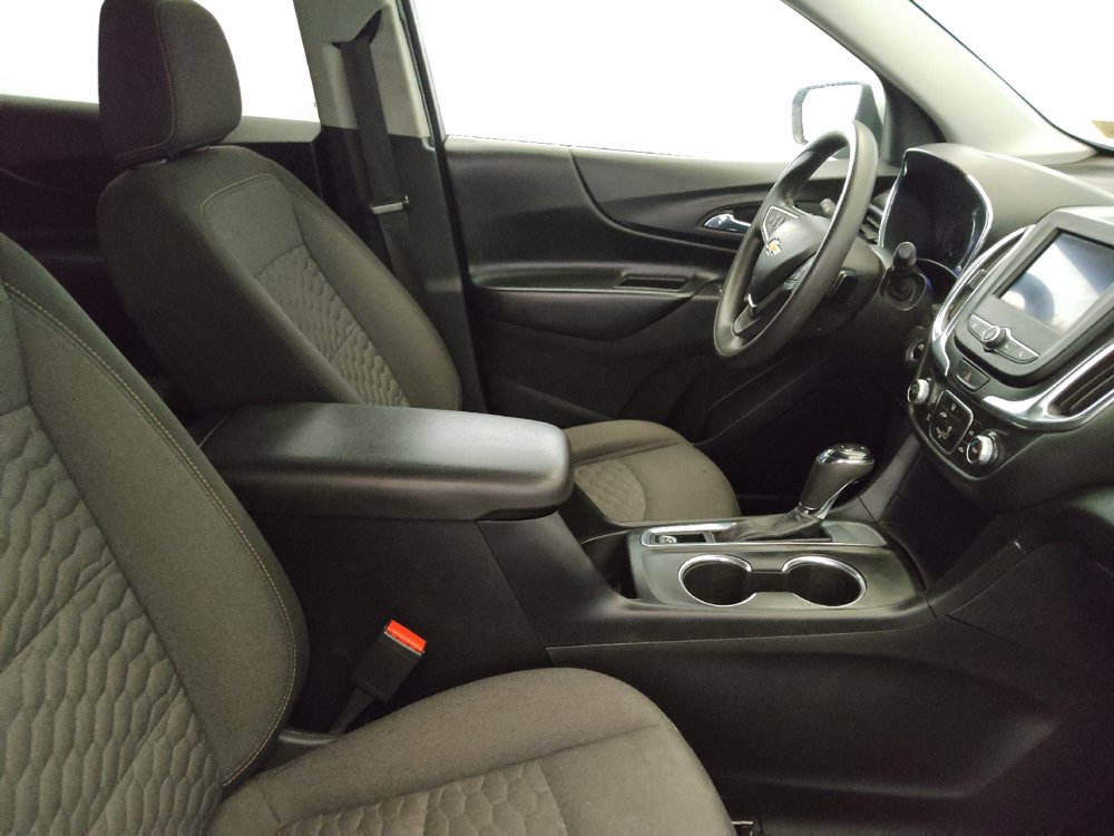 Used 2020 Chevrolet Equinox LT FWD image 21