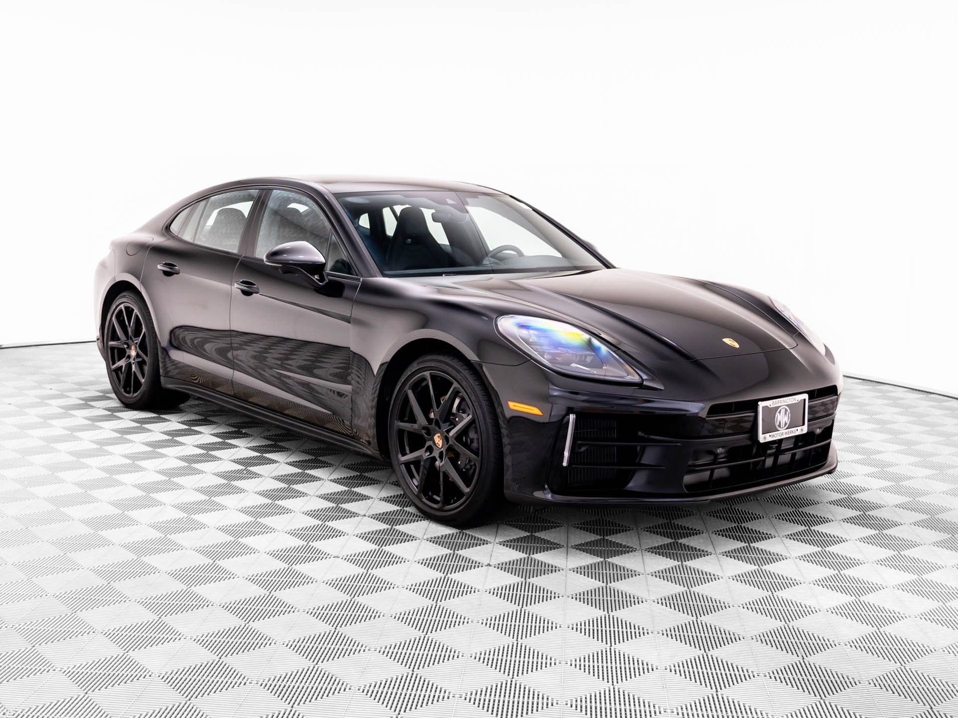 Certified 2025 Porsche Panamera 4 AWD/4WD image 6