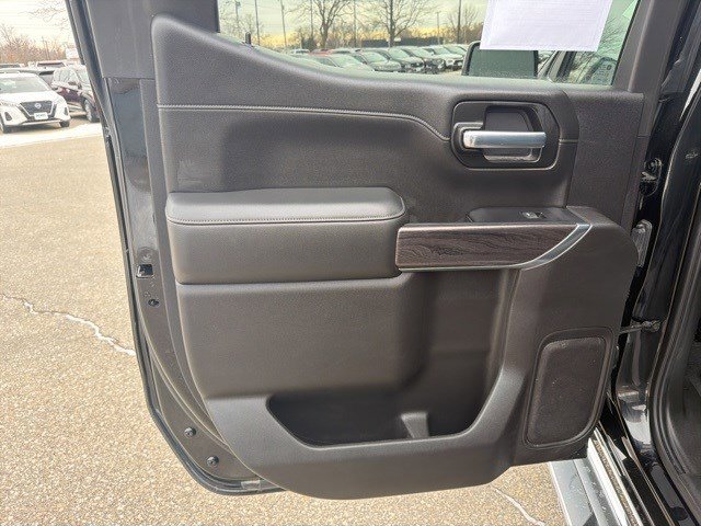 Used 2020 Chevrolet Silverado 1500 LTZ w/ LTZ Plus Package image 12