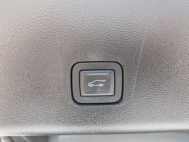 Used 2018 Chevrolet Traverse LT image 27