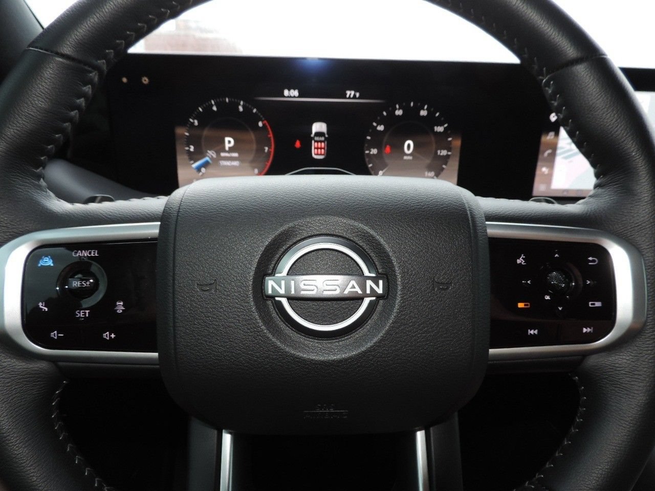 Used 2025 Nissan Armada SL RWD image 27