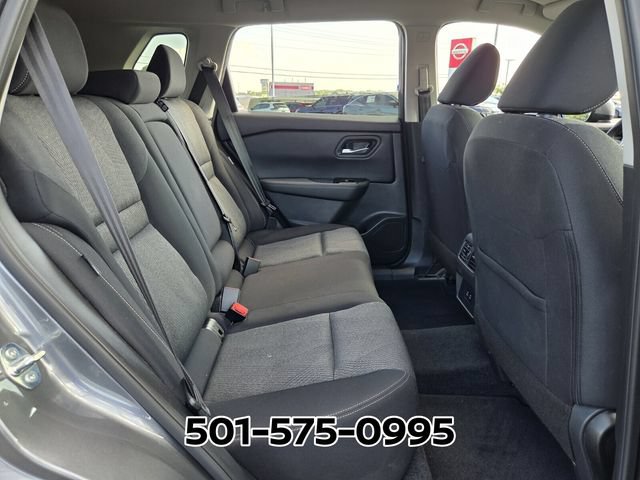Used 2026 Nissan Rogue SV FWD image 17