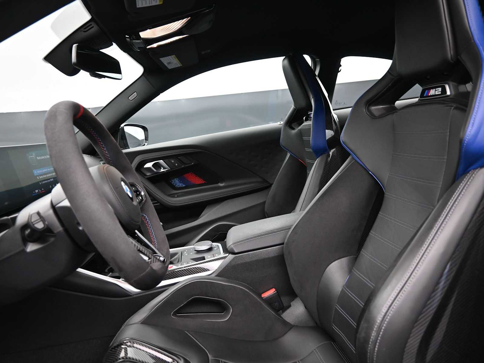 Used 2025 BMW M2 w/ Lighting Package image 10