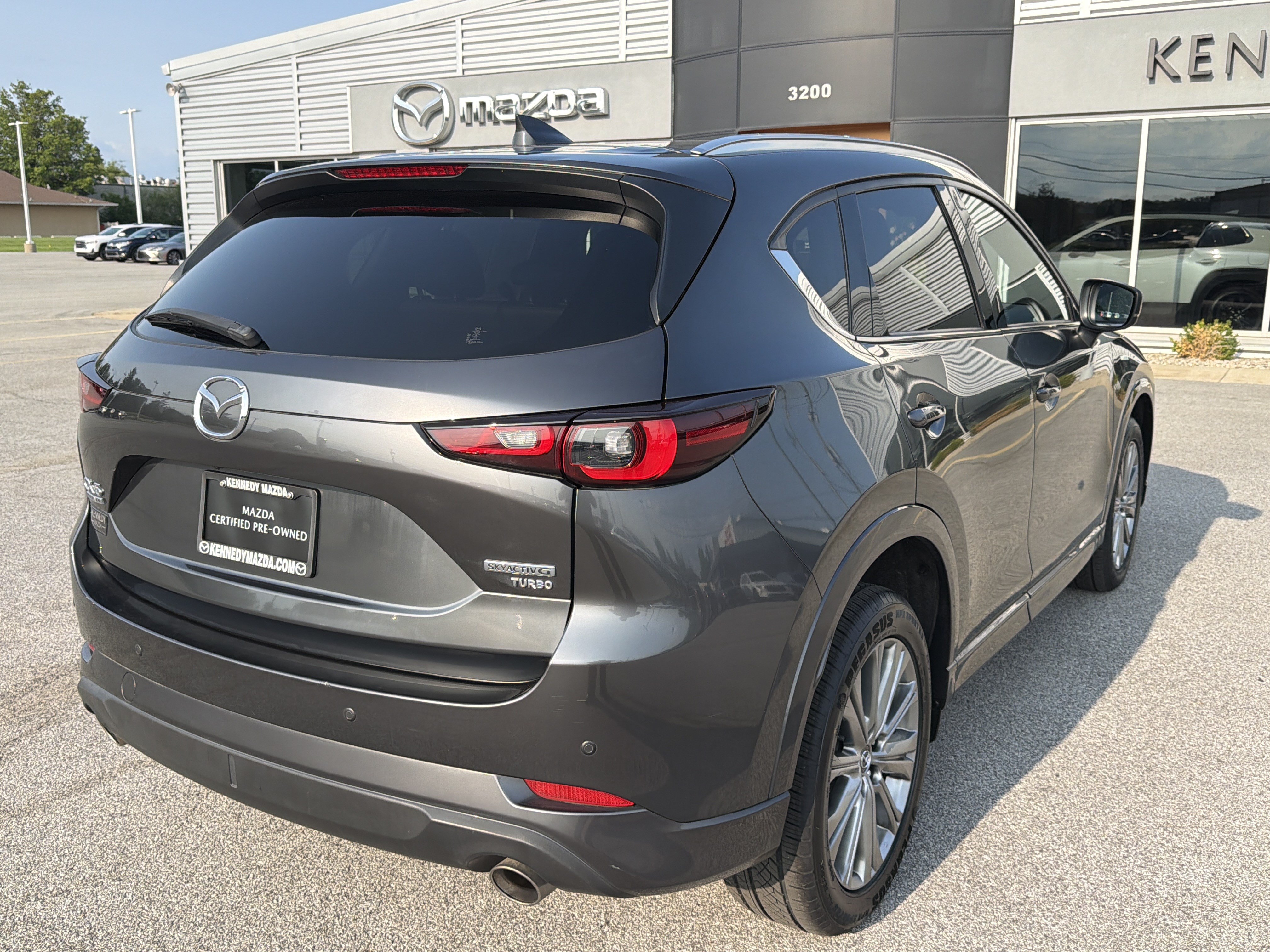 Certified 2023 MAZDA CX-5 Signature AWD/4WD image 3