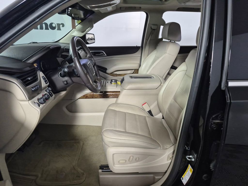 Used 2016 GMC Yukon Denali w/ Open Road Package AWD/4WD image 9