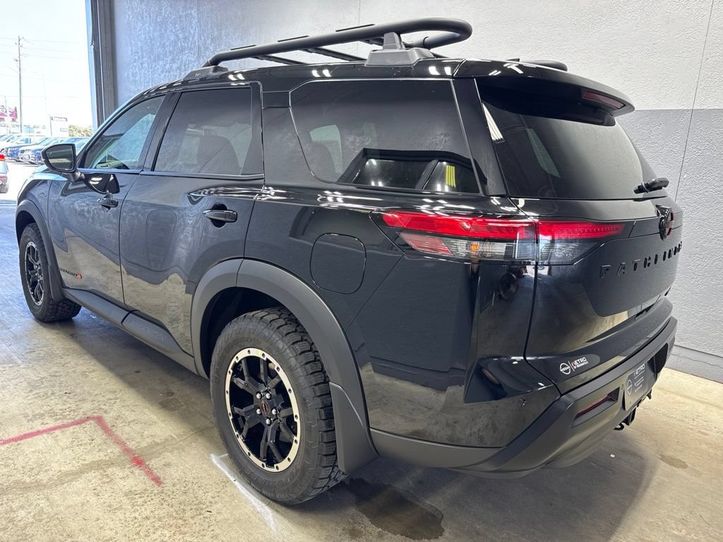 New 2026 Nissan Pathfinder Rock Creek w/ Rock Creek Premium Package AWD/4WD image 3
