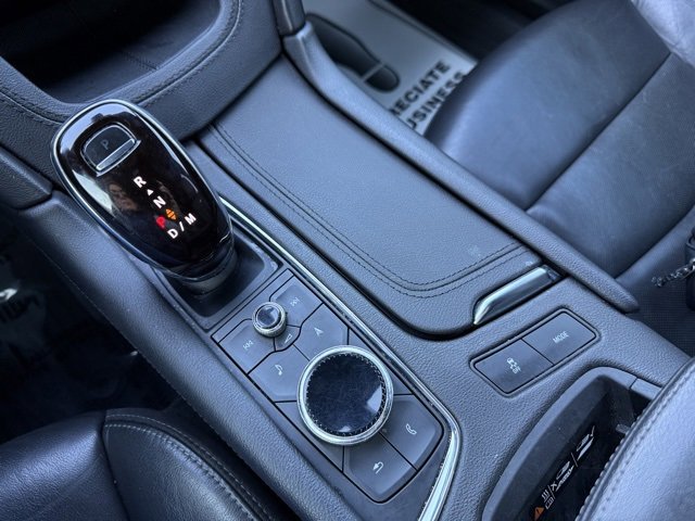 Used 2020 Cadillac XT6 Premium Luxury image 33