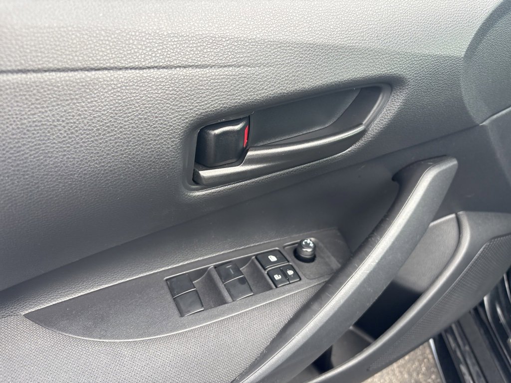 Used 2023 Toyota Corolla LE image 20