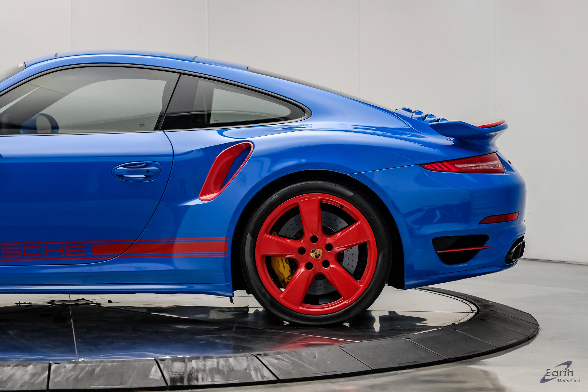 Used 2016 Porsche 911 Turbo S AWD/4WD image 11