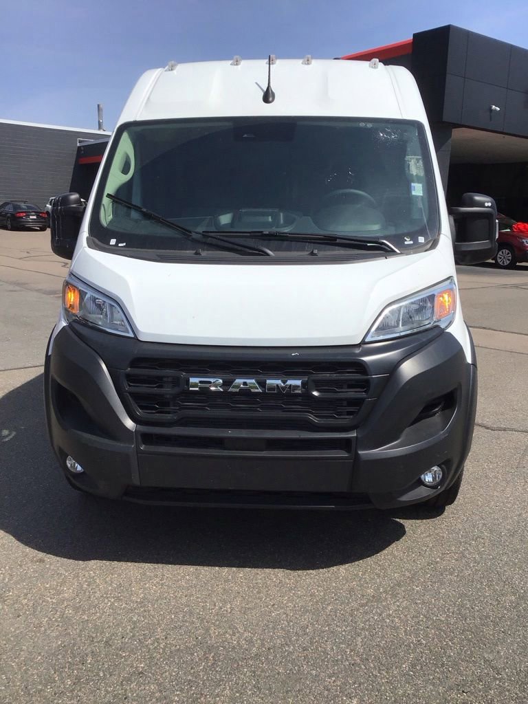 Used 2026 RAM ProMaster 2500 w/ Convenience Group FWD image 2